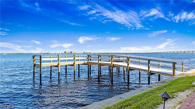 1920 Virginia AVE 601, Fort Myers, FL 33901