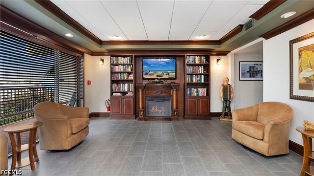 1920 Virginia AVE 601, Fort Myers, FL 33901