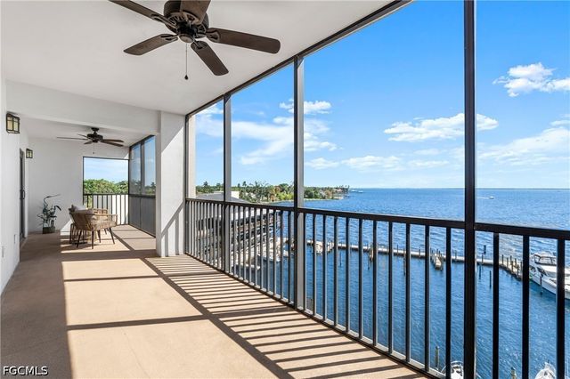 1920 Virginia AVE 601, Fort Myers, FL 33901