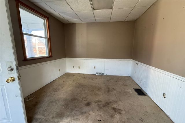 1406 Heinz Ave, Sharon, PA 16146