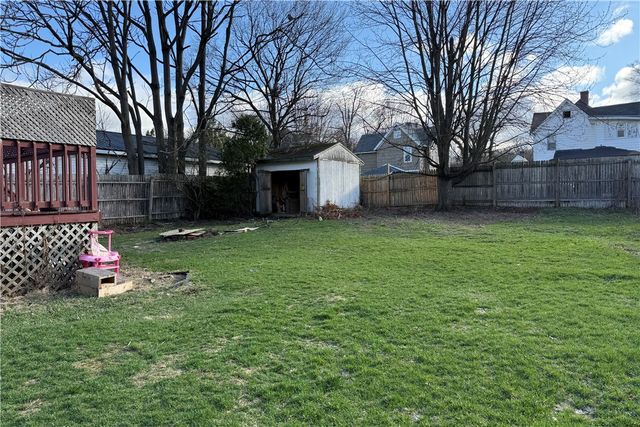 1406 Heinz Ave, Sharon, PA 16146