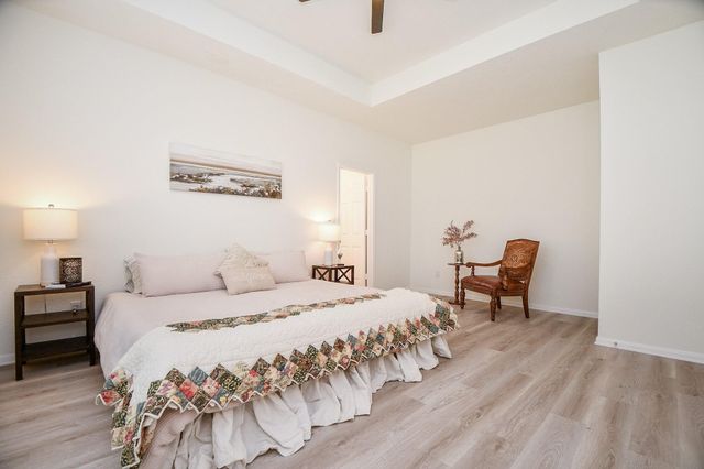 10839 Sycamore Drive N, La Porte, TX 77571