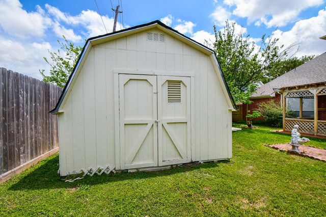 10839 Sycamore Drive N, La Porte, TX 77571