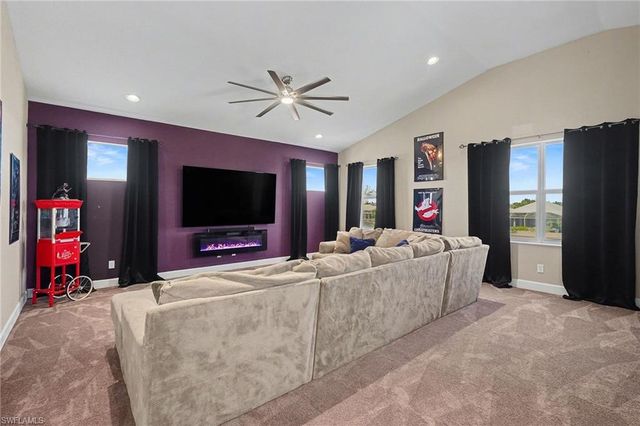 2705 Lambay CT, Cape Coral, FL 33991