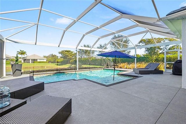 2705 Lambay CT, Cape Coral, FL 33991