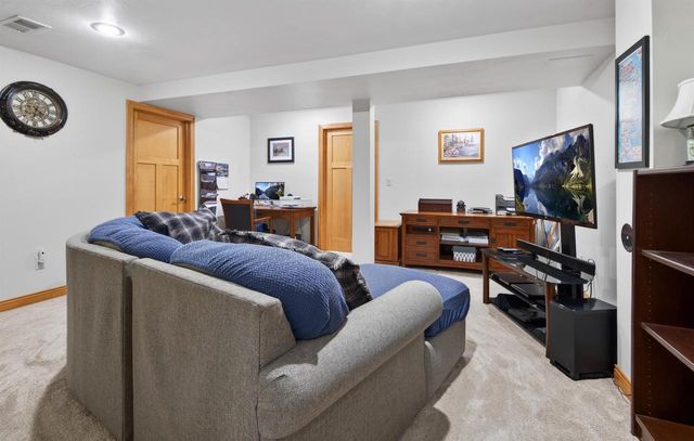 1127 PRINCESS DOVE CIRCLE, De Pere, WI 54115