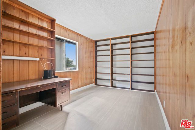 2464 Prospect Drive, Upland, CA 91784