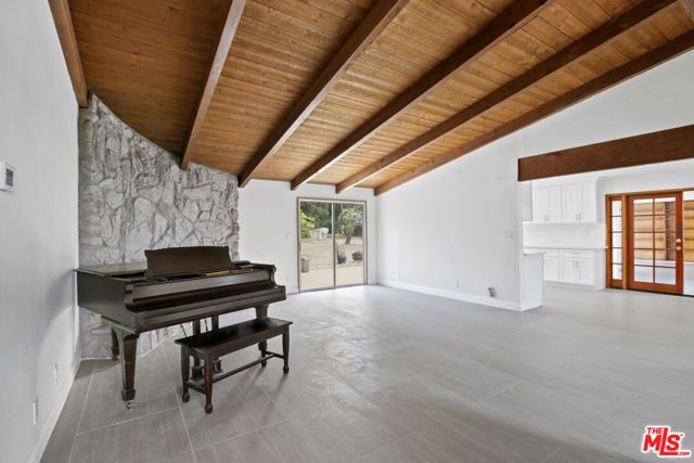 2464 Prospect Drive, Upland, CA 91784