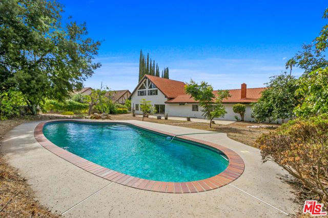 2464 Prospect Drive, Upland, CA 91784