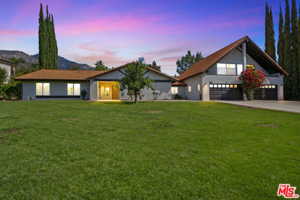 2464 Prospect Drive, Upland, CA 91784