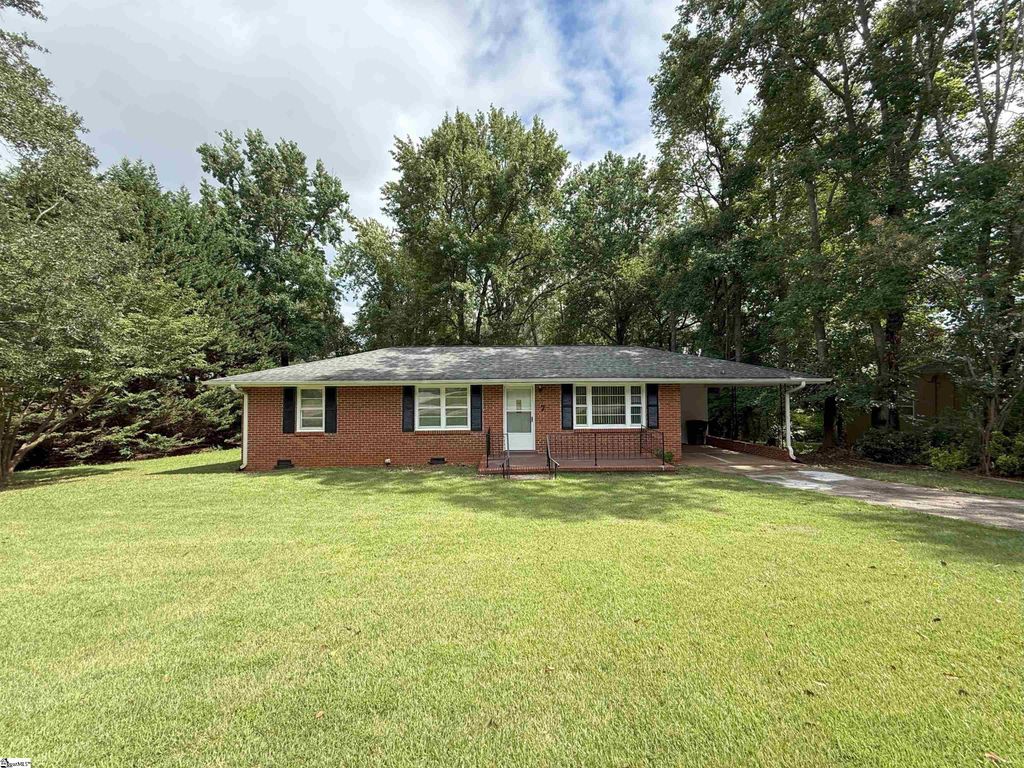 7 Elf Lane, Greenville, SC 29617