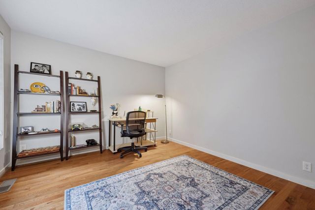 6423 Colony Way 1A, Edina, MN 55435