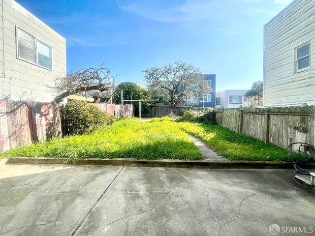2442 26th Avenue, San Francisco, CA 94116