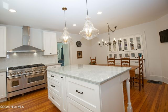 280 W Connecticut Avenue, Southern Pines, NC 28387