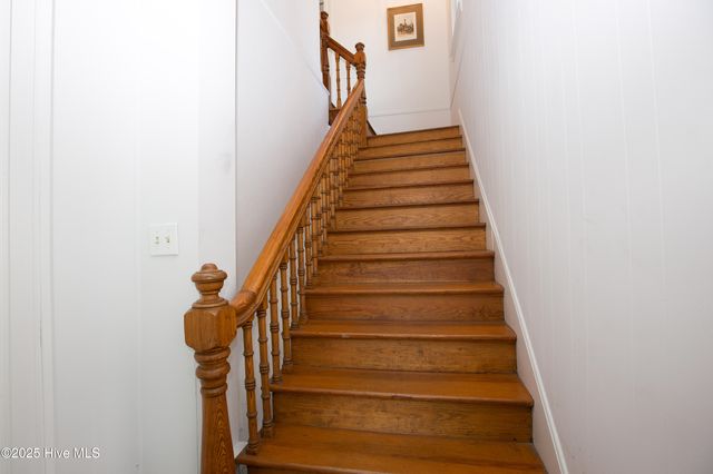 280 W Connecticut Avenue, Southern Pines, NC 28387