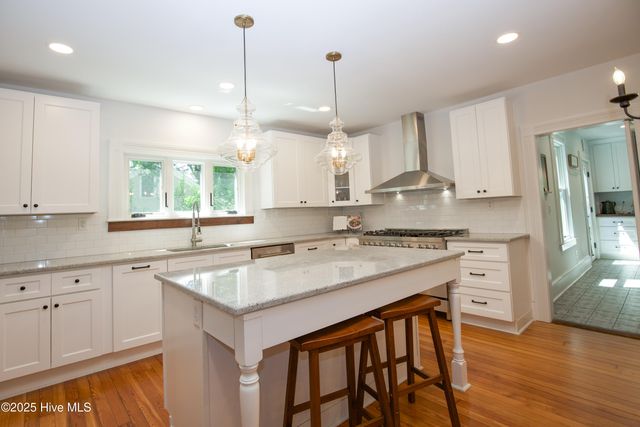 280 W Connecticut Avenue, Southern Pines, NC 28387