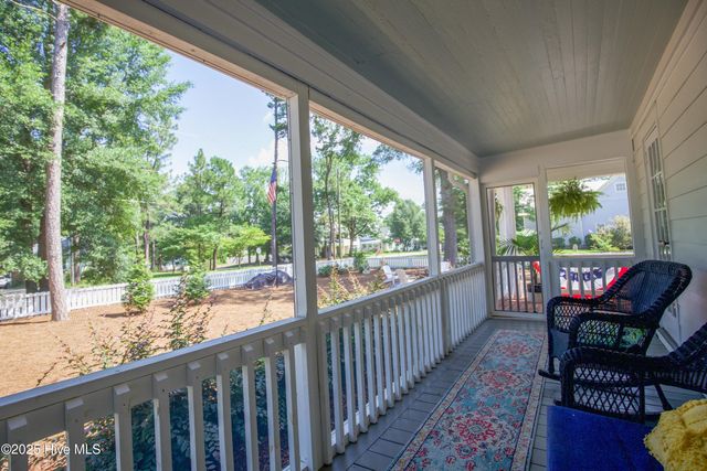 280 W Connecticut Avenue, Southern Pines, NC 28387