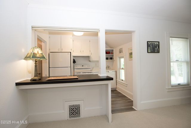 280 W Connecticut Avenue, Southern Pines, NC 28387