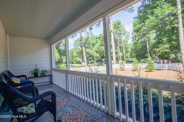 280 W Connecticut Avenue, Southern Pines, NC 28387