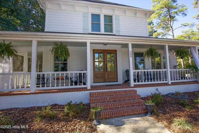 280 W Connecticut Avenue, Southern Pines, NC 28387