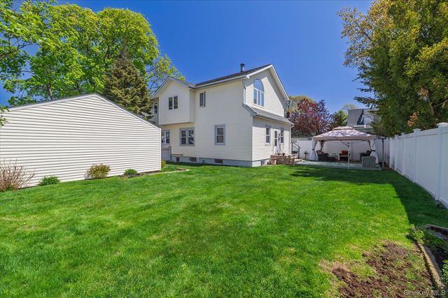 2522 5th Street, East Meadow, NY 11554