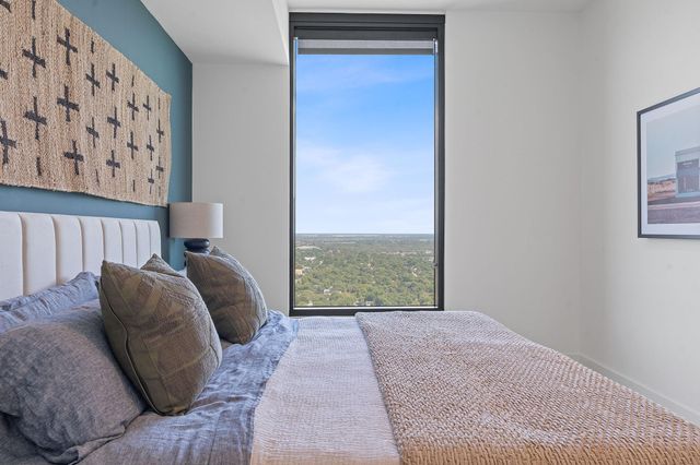 84 East Ave 2007, Austin, TX 78701