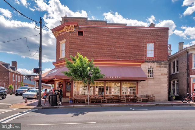 1712 WASHINGTON AVE, Fredericksburg, VA 22401