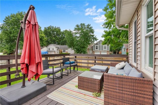 2120 E 153rd Terrace, Olathe, KS 66062