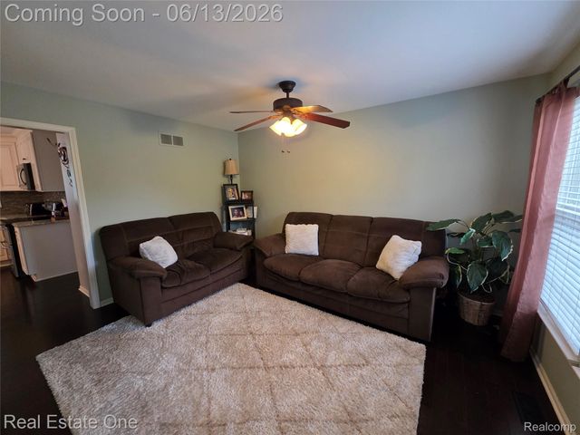 3622 Times Square Boulevard, Canton Charter Township, MI 48188