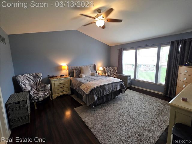 3622 Times Square Boulevard, Canton Charter Township, MI 48188