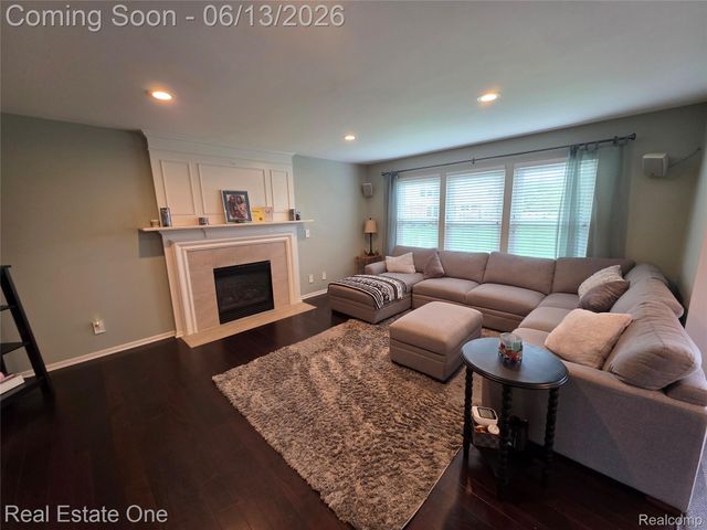 3622 Times Square Boulevard, Canton Charter Township, MI 48188
