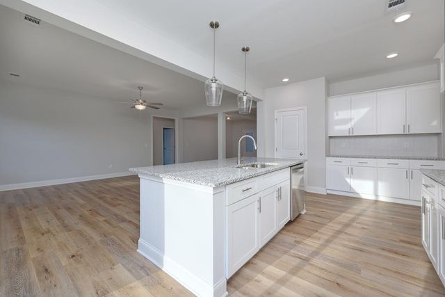 226 Lee Road 2037, Salem, AL 36874