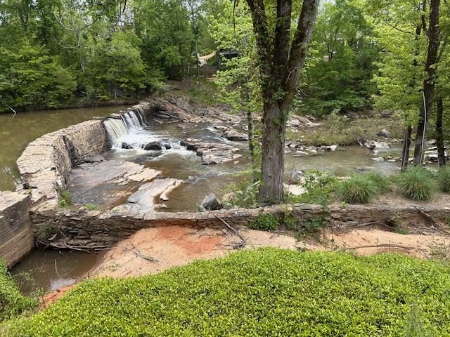 226 Lee Road 2037, Salem, AL 36874