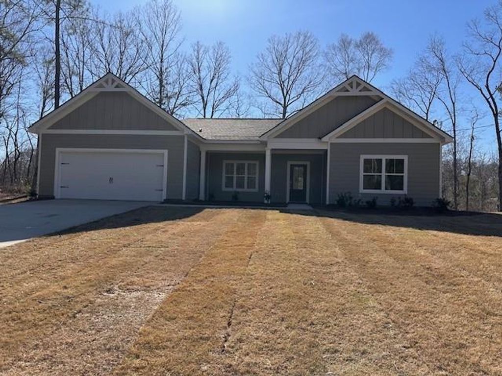 226 Lee Road 2037, Salem, AL 36874