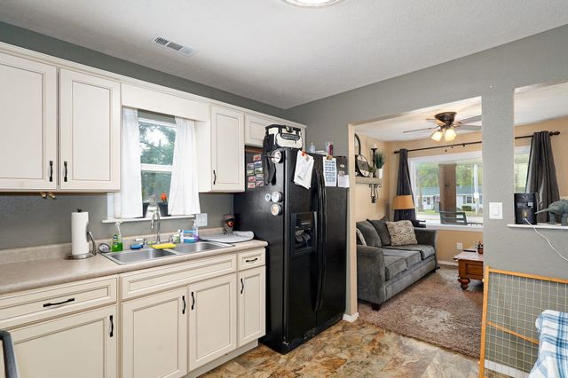 3001 West Mount Vernon Street, Springfield, MO 65802