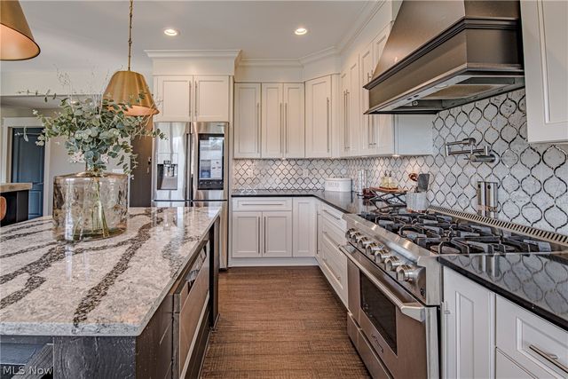 6410 Livia Lane, Medina, OH 44256