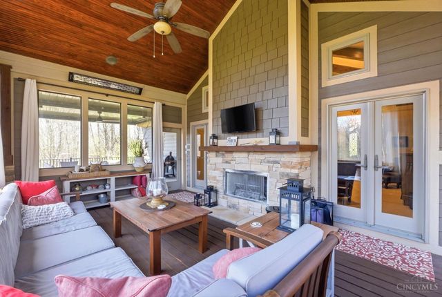 855 Willow Oak Court, Clearcreek Twp., OH 45066