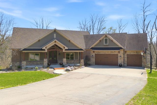 855 Willow Oak Court, Clearcreek Twp., OH 45066
