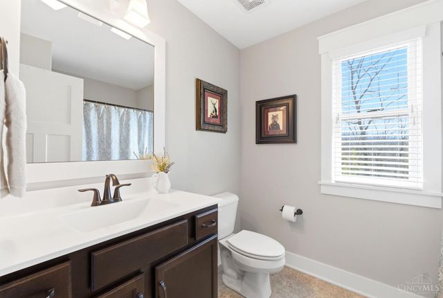 855 Willow Oak Court, Clearcreek Twp., OH 45066