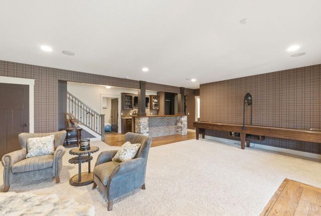 855 Willow Oak Court, Clearcreek Twp., OH 45066