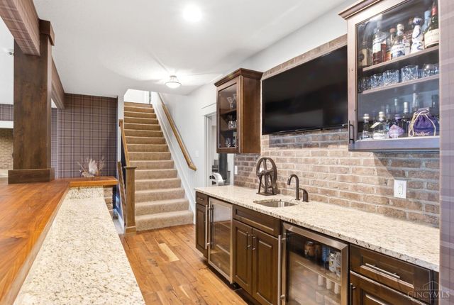 855 Willow Oak Court, Clearcreek Twp., OH 45066