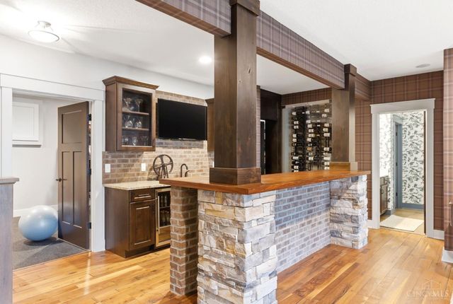 855 Willow Oak Court, Clearcreek Twp., OH 45066