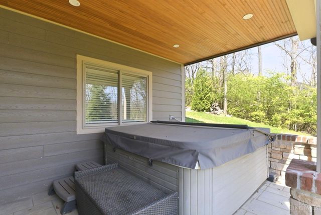 855 Willow Oak Court, Clearcreek Twp., OH 45066
