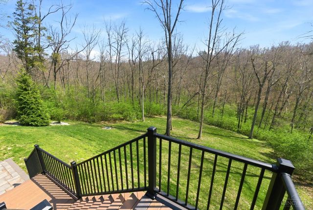 855 Willow Oak Court, Clearcreek Twp., OH 45066