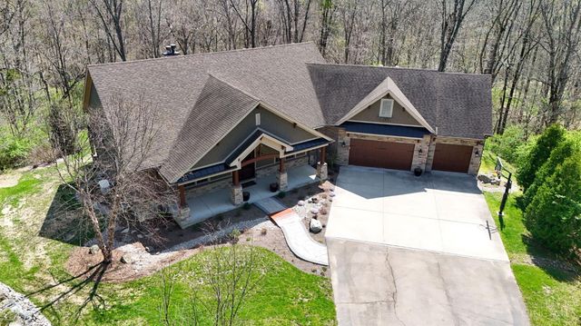 855 Willow Oak Court, Clearcreek Twp., OH 45066