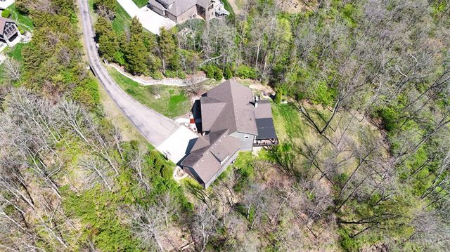 855 Willow Oak Court, Clearcreek Twp., OH 45066