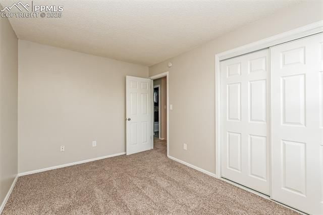 1068 Keith Drive, Colorado Springs, CO 80916