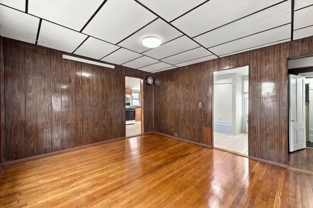 125 Maywood St, Worcester, MA 01603
