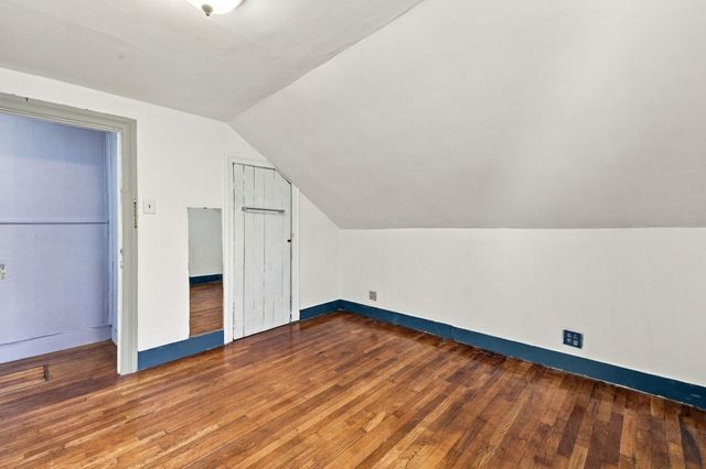 125 Maywood St, Worcester, MA 01603