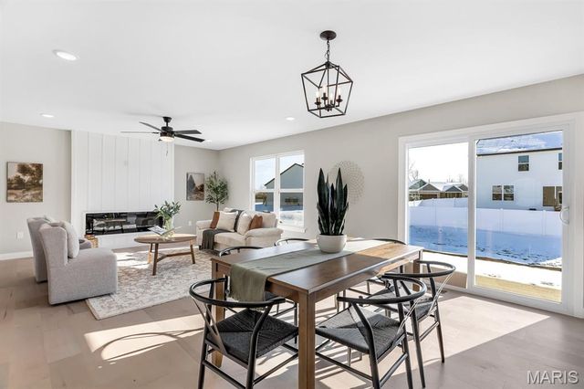 6 Tether Court, Hamel, IL 62046